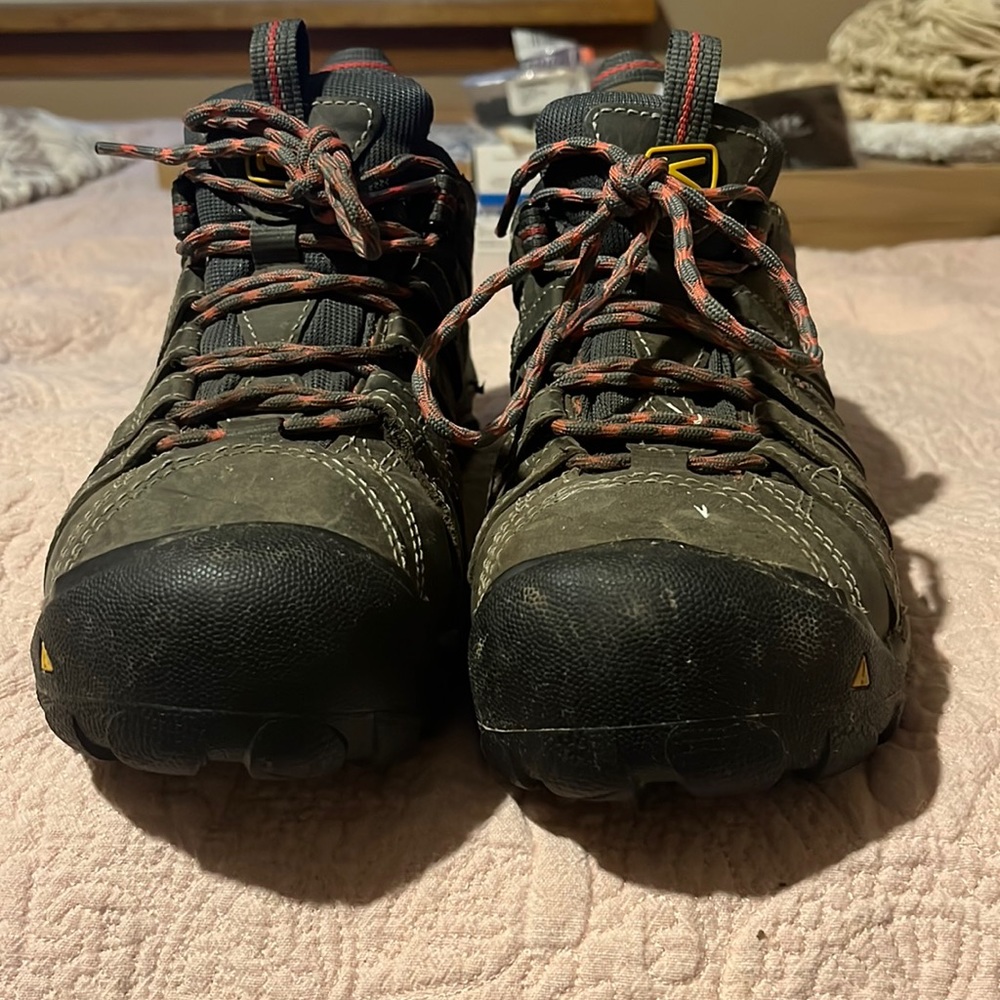 KEEN Steel Toe Shoes